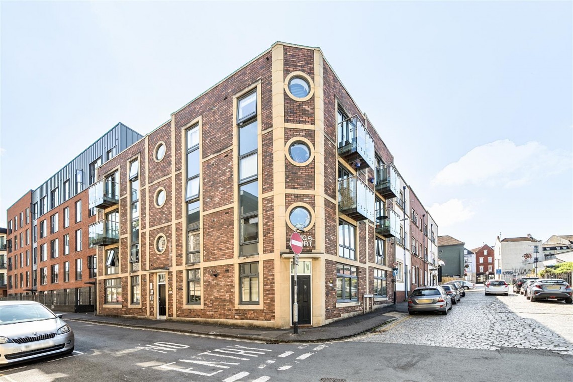 Images for Braggs Lane, Old Market