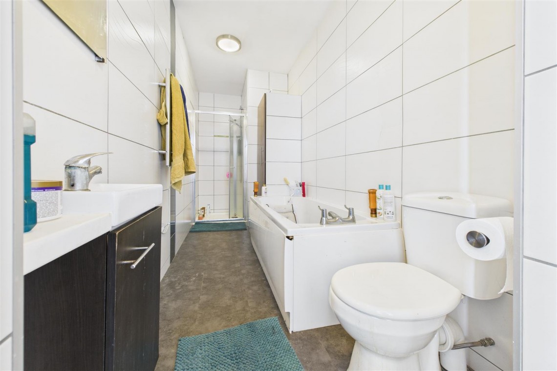 Images for FREEHOLD BLOCK | £94,140 pa