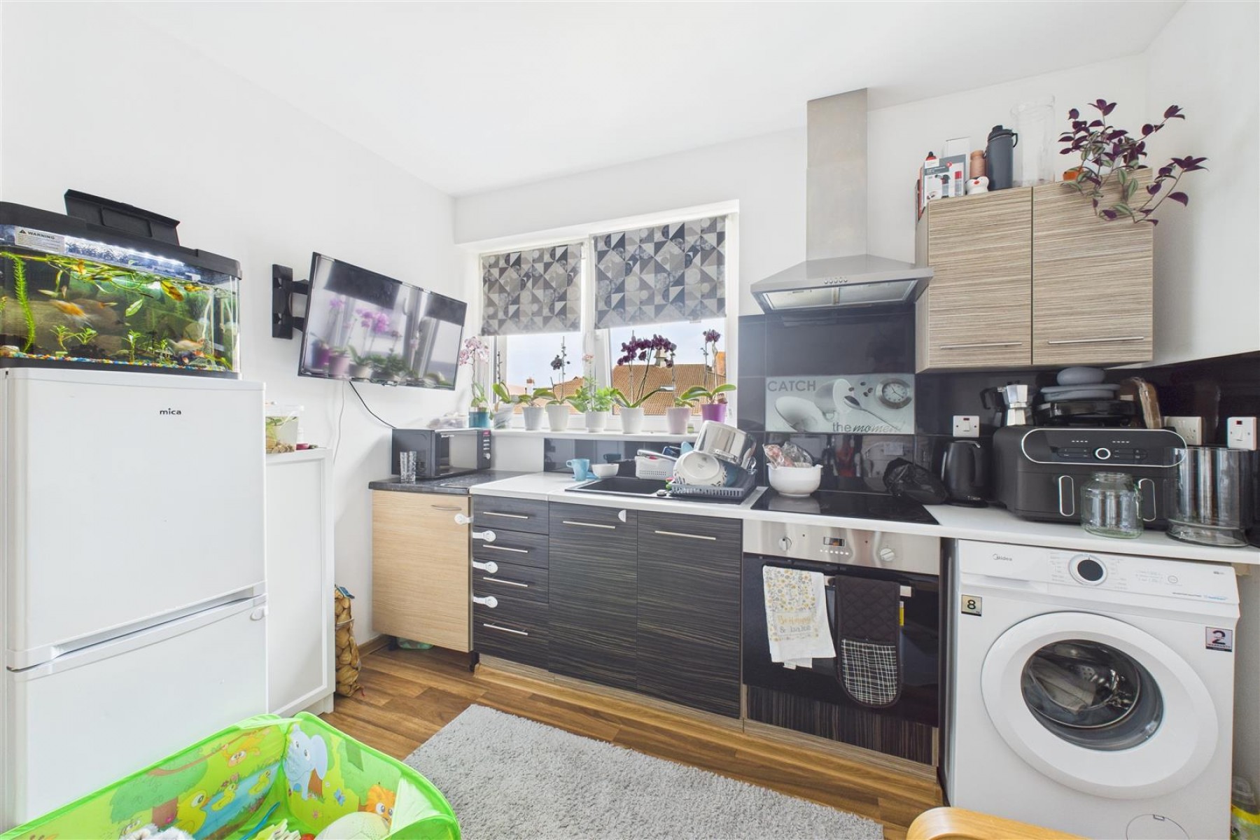 Images for FREEHOLD BLOCK | £94,140 pa