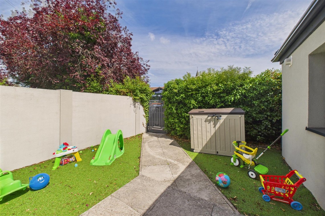 Images for FREEHOLD BLOCK | £94,140 pa