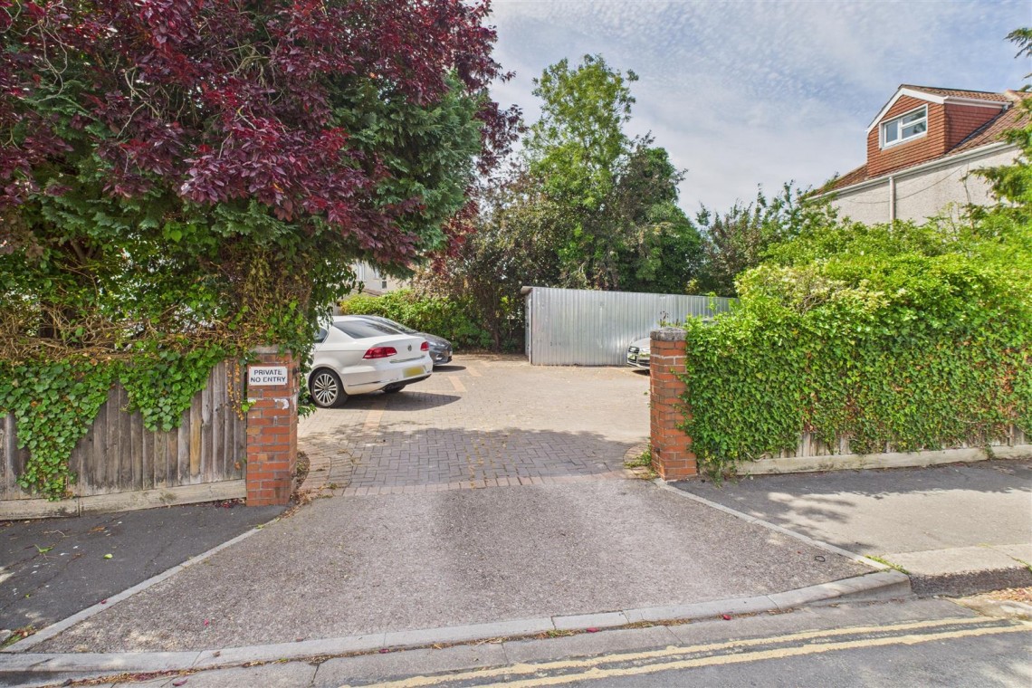 Images for FREEHOLD BLOCK | £94,140 pa
