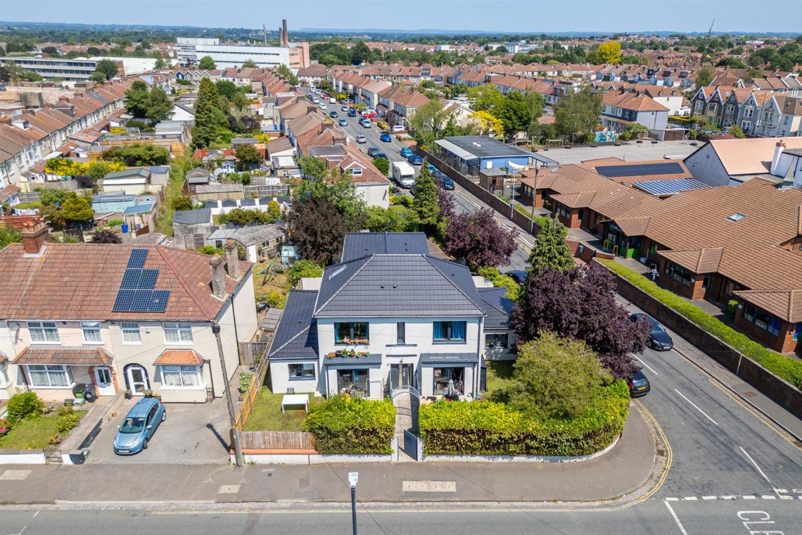 Images for FREEHOLD BLOCK | £94,140 pa