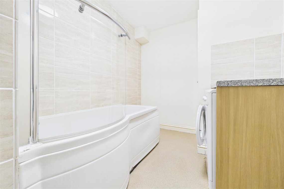 Images for FREEHOLD BLOCK | 4 X FLATS | UPDATING | BS6