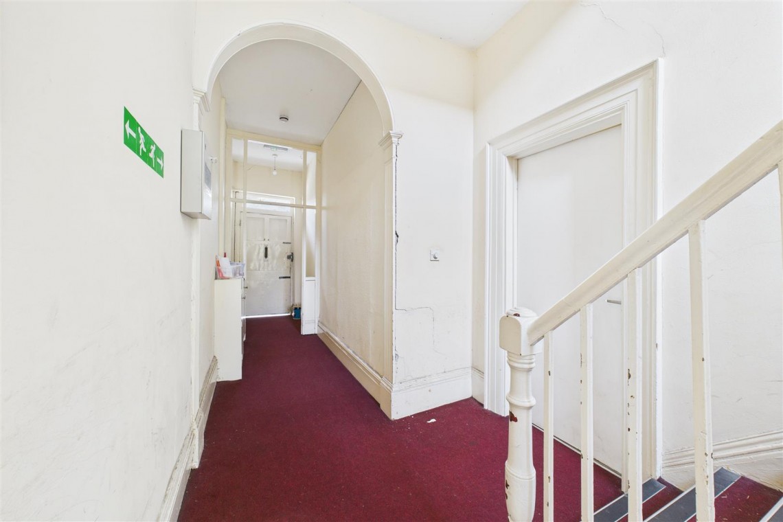 Images for FREEHOLD BLOCK | 4 X FLATS | UPDATING | BS6