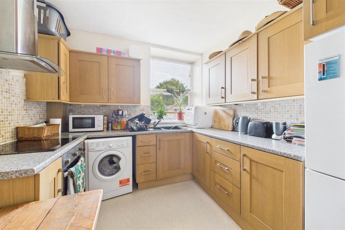 Images for FREEHOLD BLOCK | 4 X FLATS | UPDATING | BS6