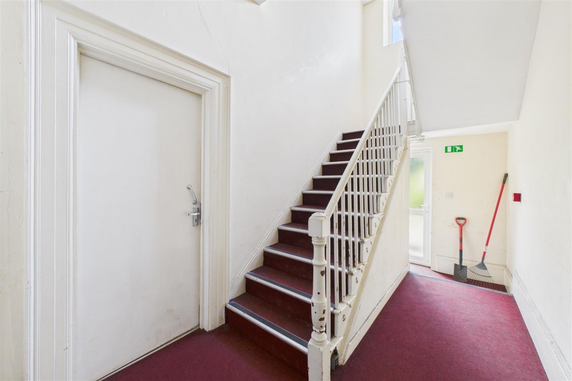 Images for FREEHOLD BLOCK | 4 X FLATS | UPDATING | BS6