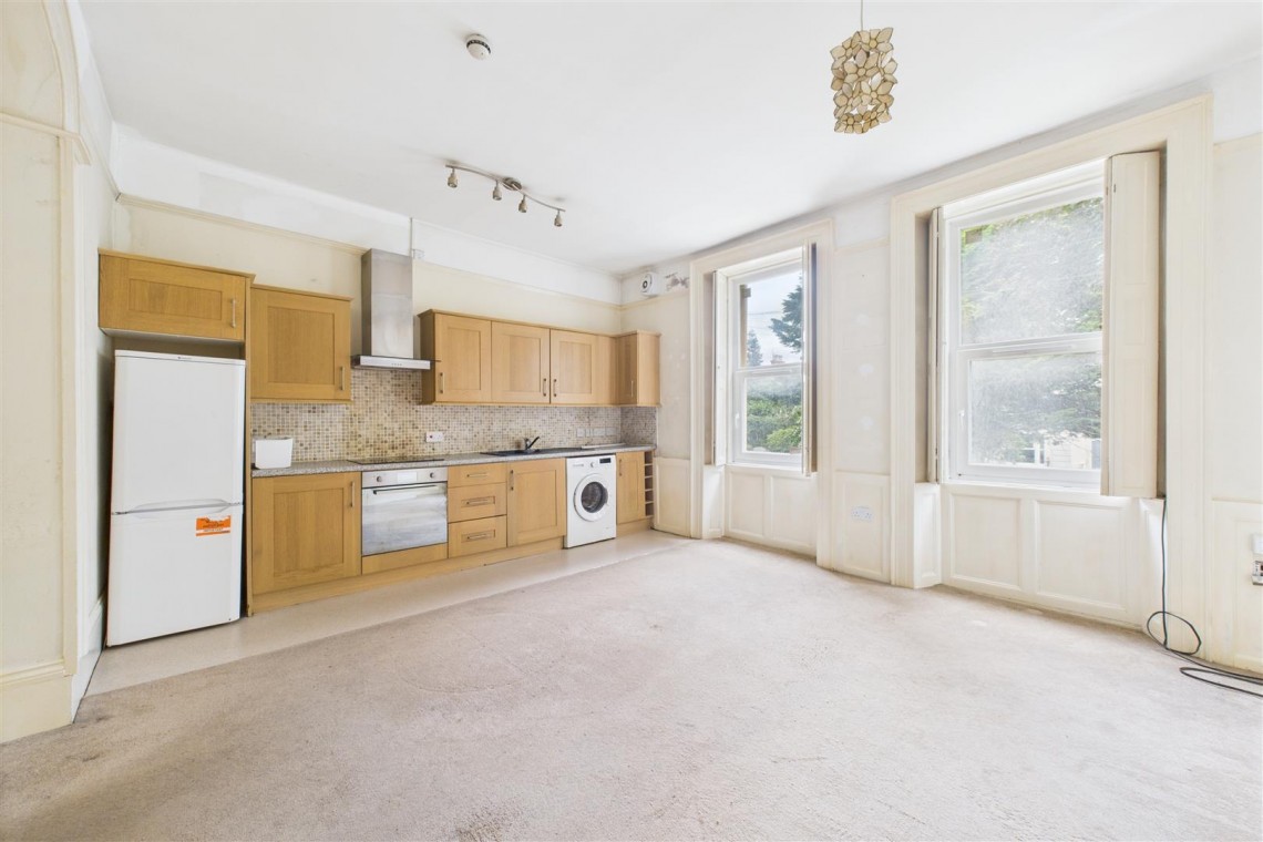 Images for FREEHOLD BLOCK | 4 X FLATS | UPDATING | BS6