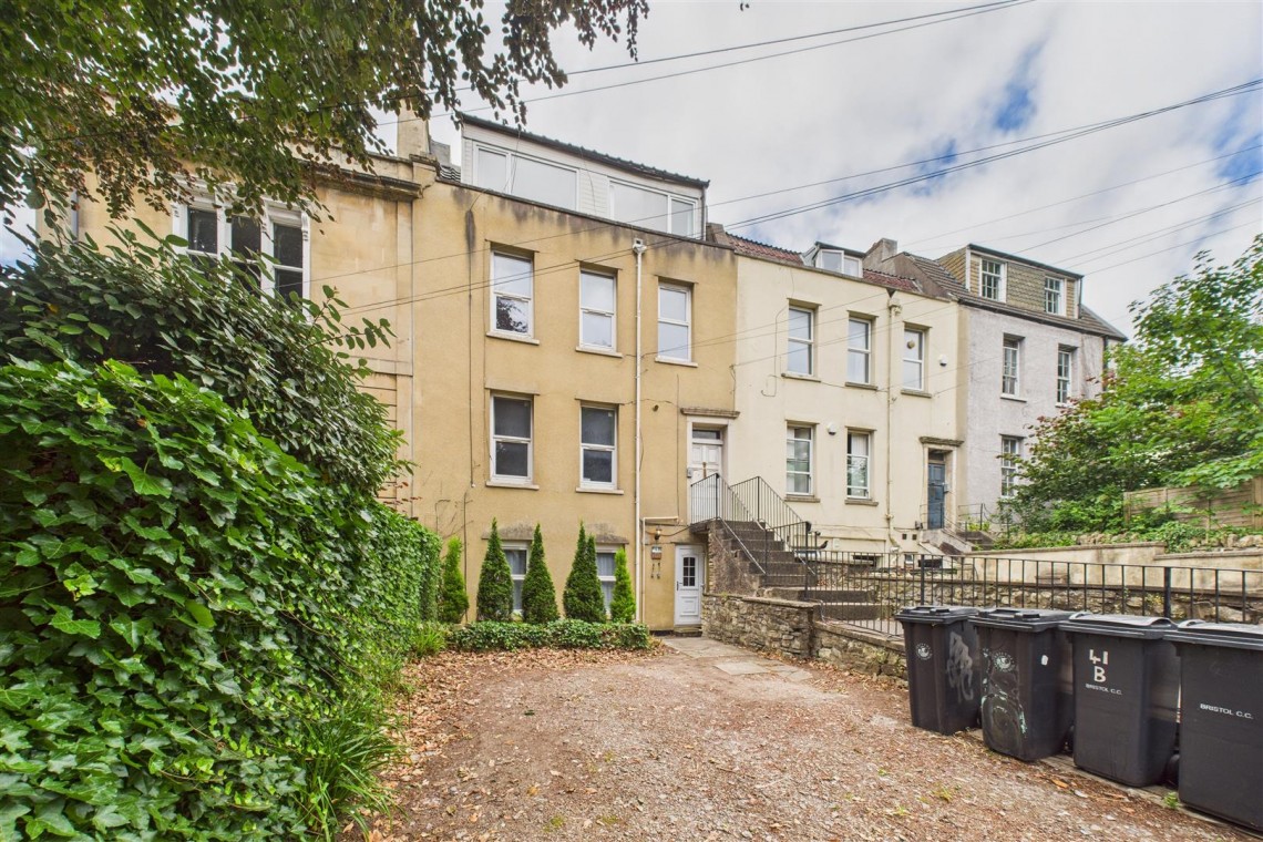 Images for FREEHOLD BLOCK | 4 X FLATS | UPDATING | BS6