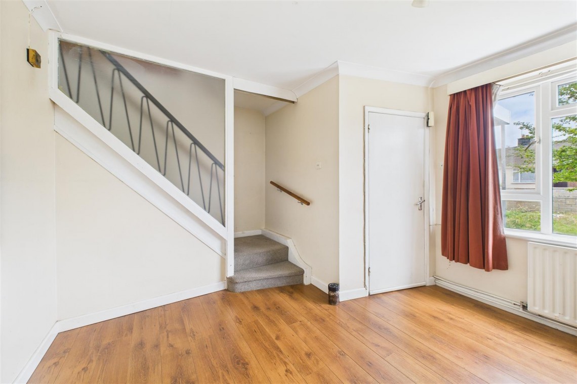 Images for HOUSE FOR UPDATING | NAILSEA