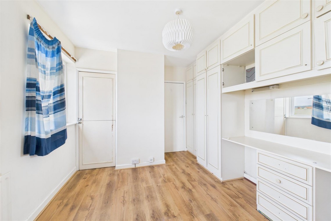 Images for HOUSE FOR UPDATING | NAILSEA