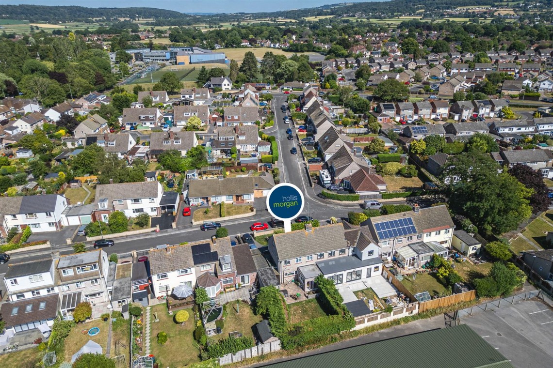 Images for HOUSE FOR UPDATING | NAILSEA