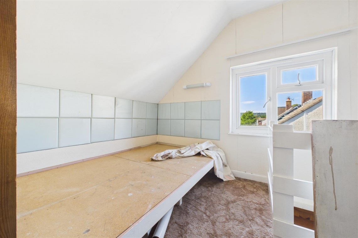 Images for HOUSE FOR UPDATING | NAILSEA