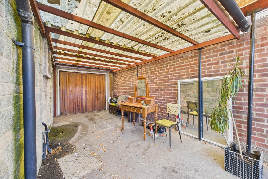 Images for HOUSE FOR UPDATING | NAILSEA