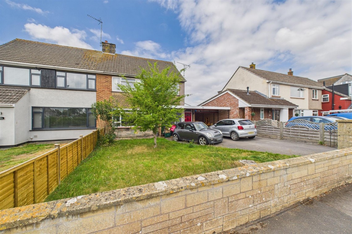 Images for HOUSE FOR UPDATING | NAILSEA