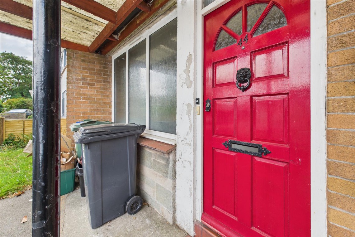 Images for HOUSE FOR UPDATING | NAILSEA
