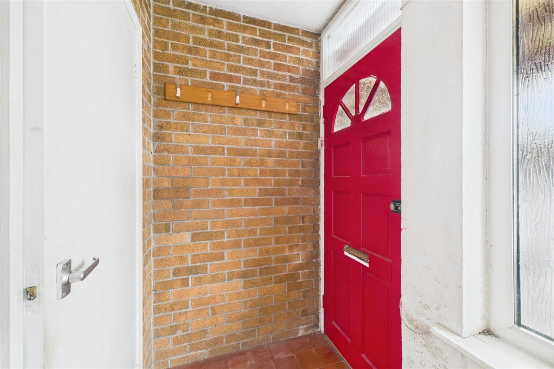 Images for HOUSE FOR UPDATING | NAILSEA