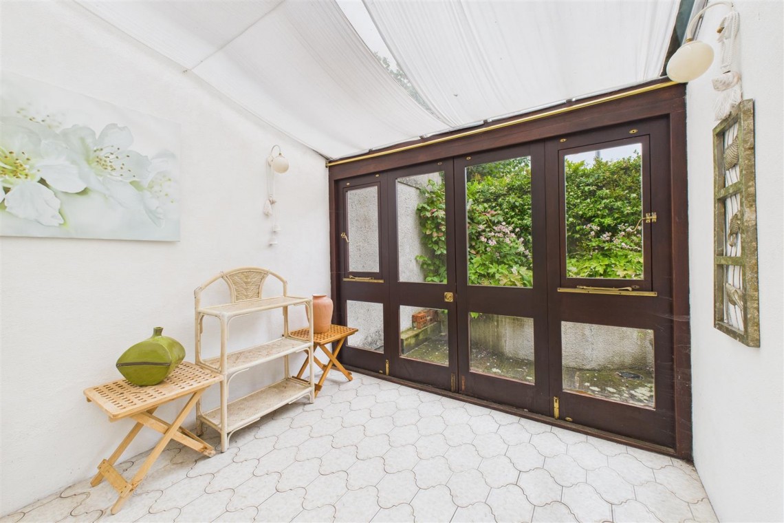Images for MEWS HOUSE | UPDATING | CLIFTON