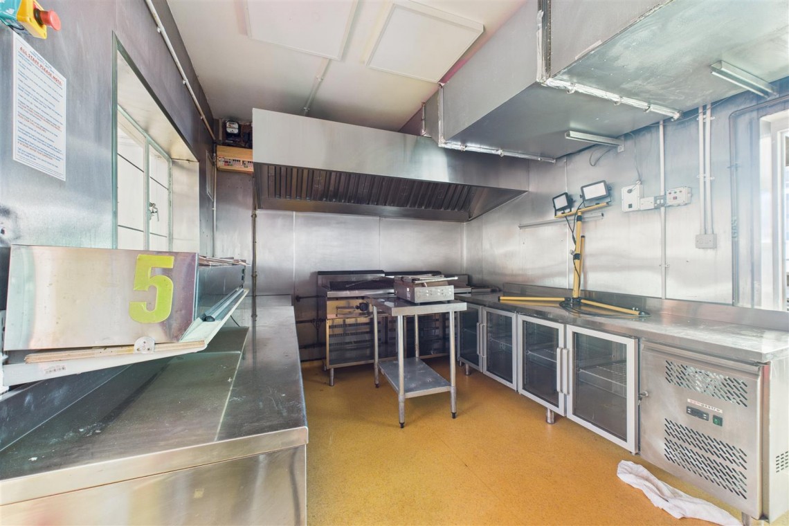 Images for FREEHOLD MIXED USE | STOKE GIFFORD