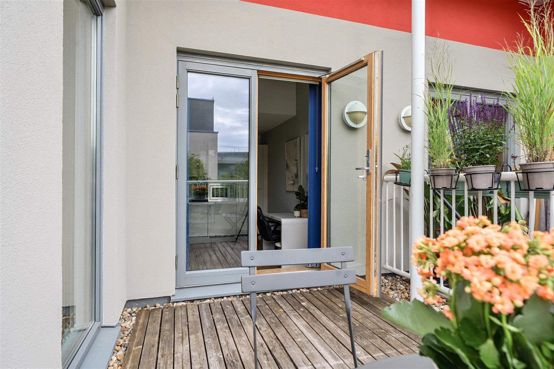 Images for Hannover Quay, Harbourside