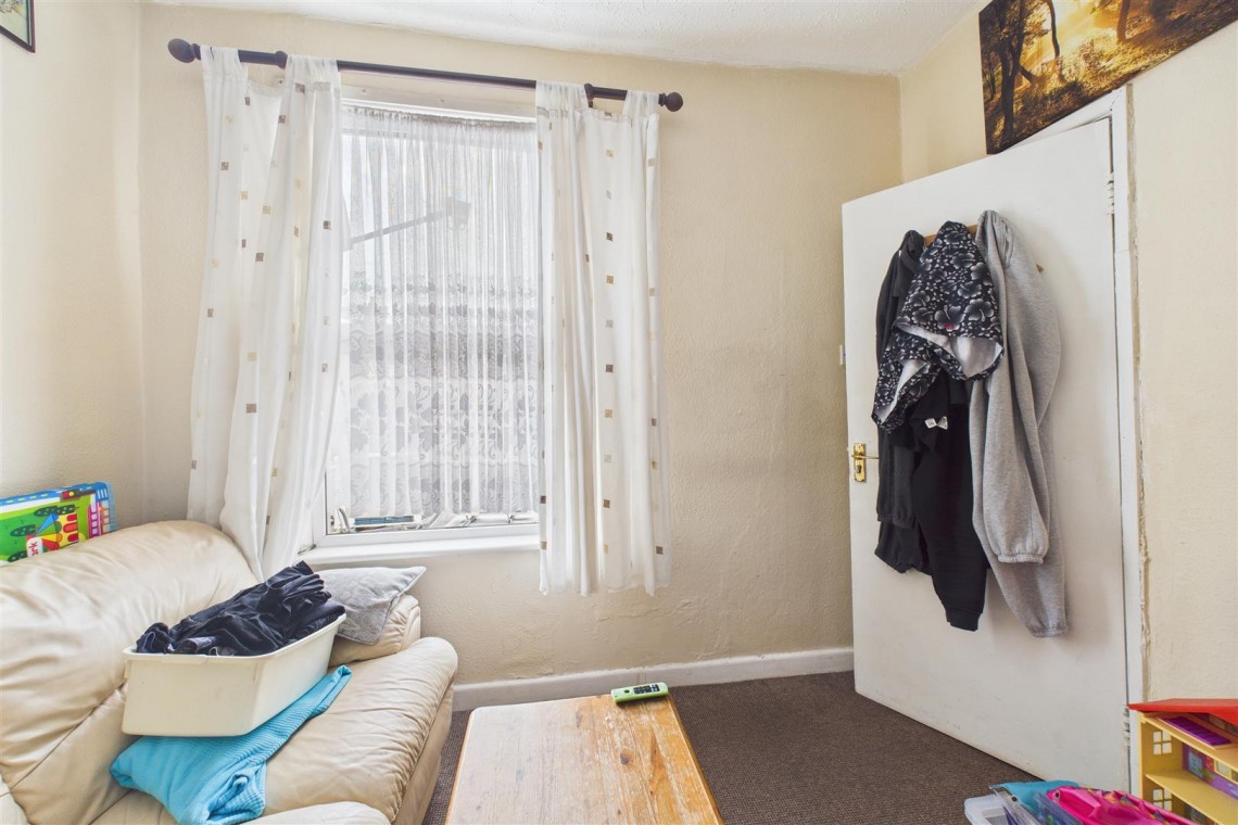 Images for INVESTMENT | £32,400 PA | REDFIELD