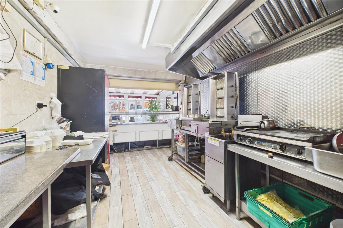 Images for INVESTMENT | £32,400 PA | REDFIELD