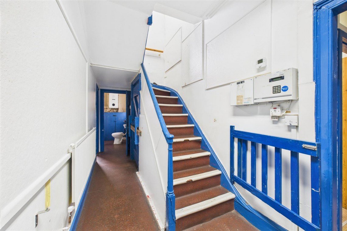 Images for MODERNISATION | LARGE GARDEN | ST PAULS
