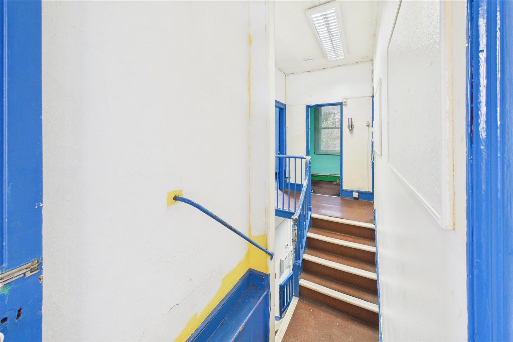 Images for MODERNISATION | LARGE GARDEN | ST PAULS