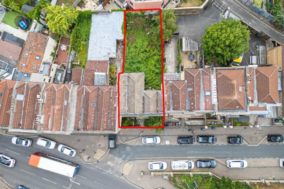 Images for MODERNISATION | LARGE GARDEN | ST PAULS