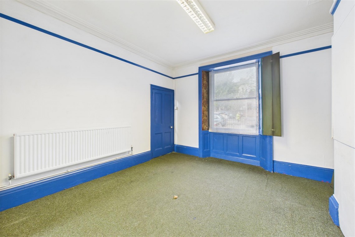 Images for MODERNISATION | LARGE GARDEN | ST PAULS