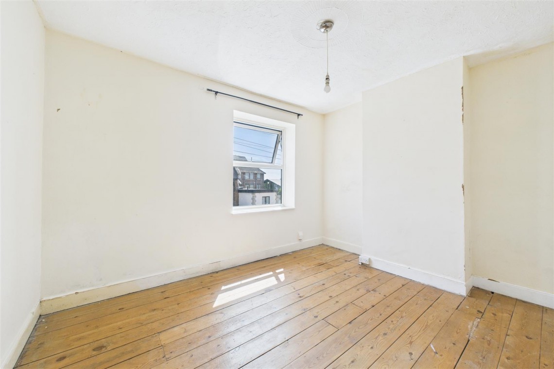 Images for HOUSE | BASIC UPDATING | ST GEORGE