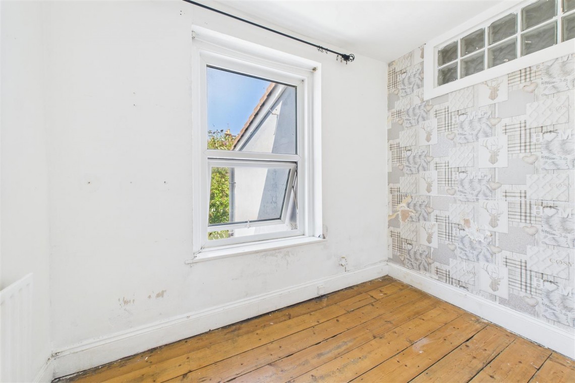Images for HOUSE | BASIC UPDATING | ST GEORGE