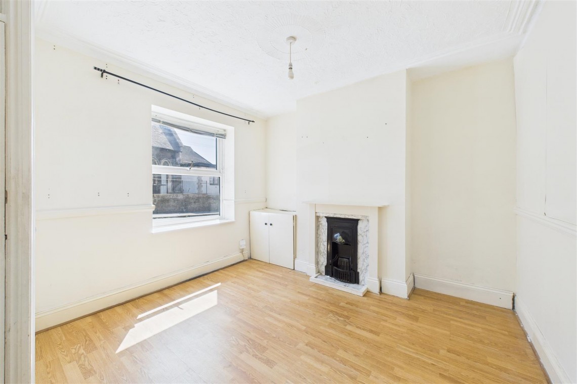 Images for HOUSE | BASIC UPDATING | ST GEORGE