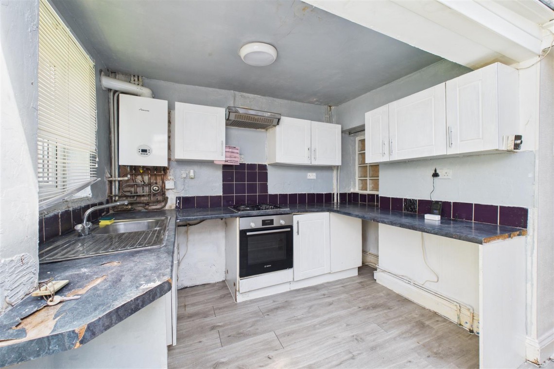 Images for HOUSE | BASIC UPDATING | ST GEORGE
