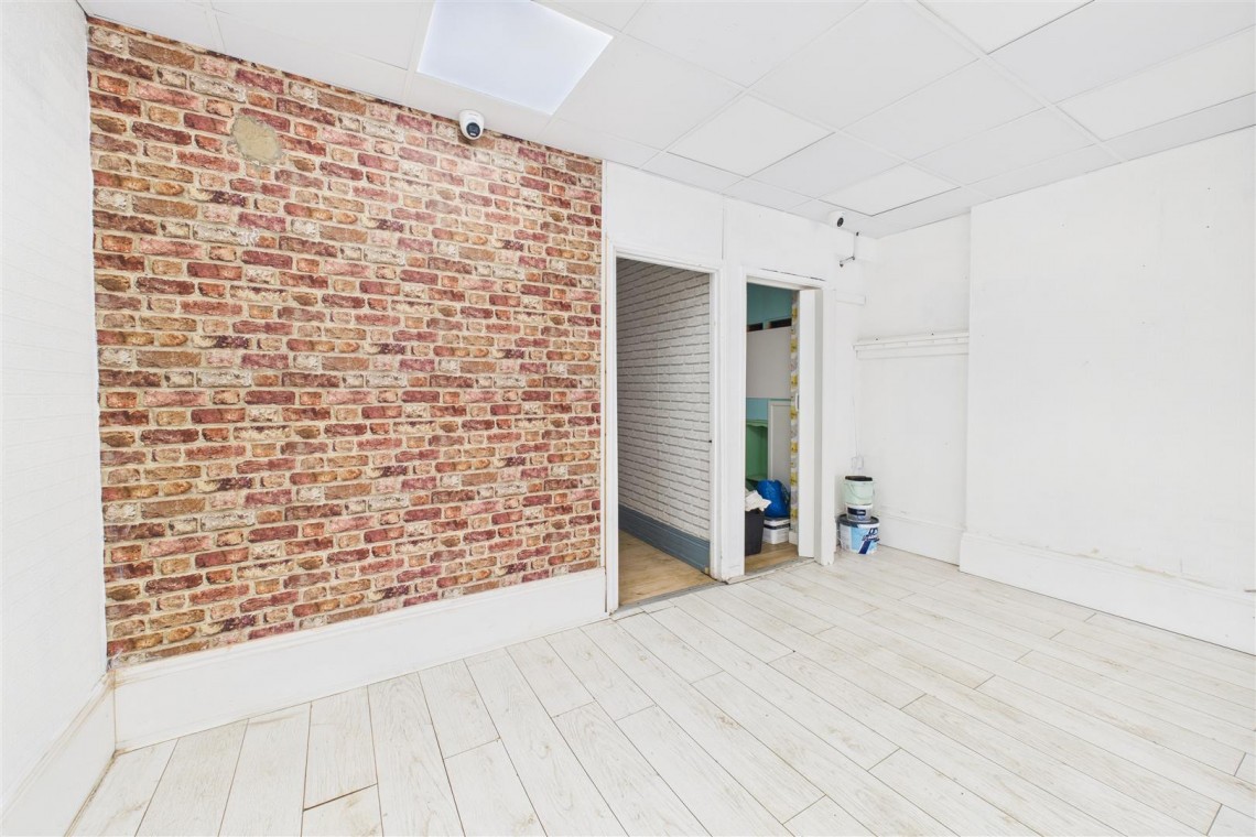 Images for MIXED USE | 2 FLATS | WSM