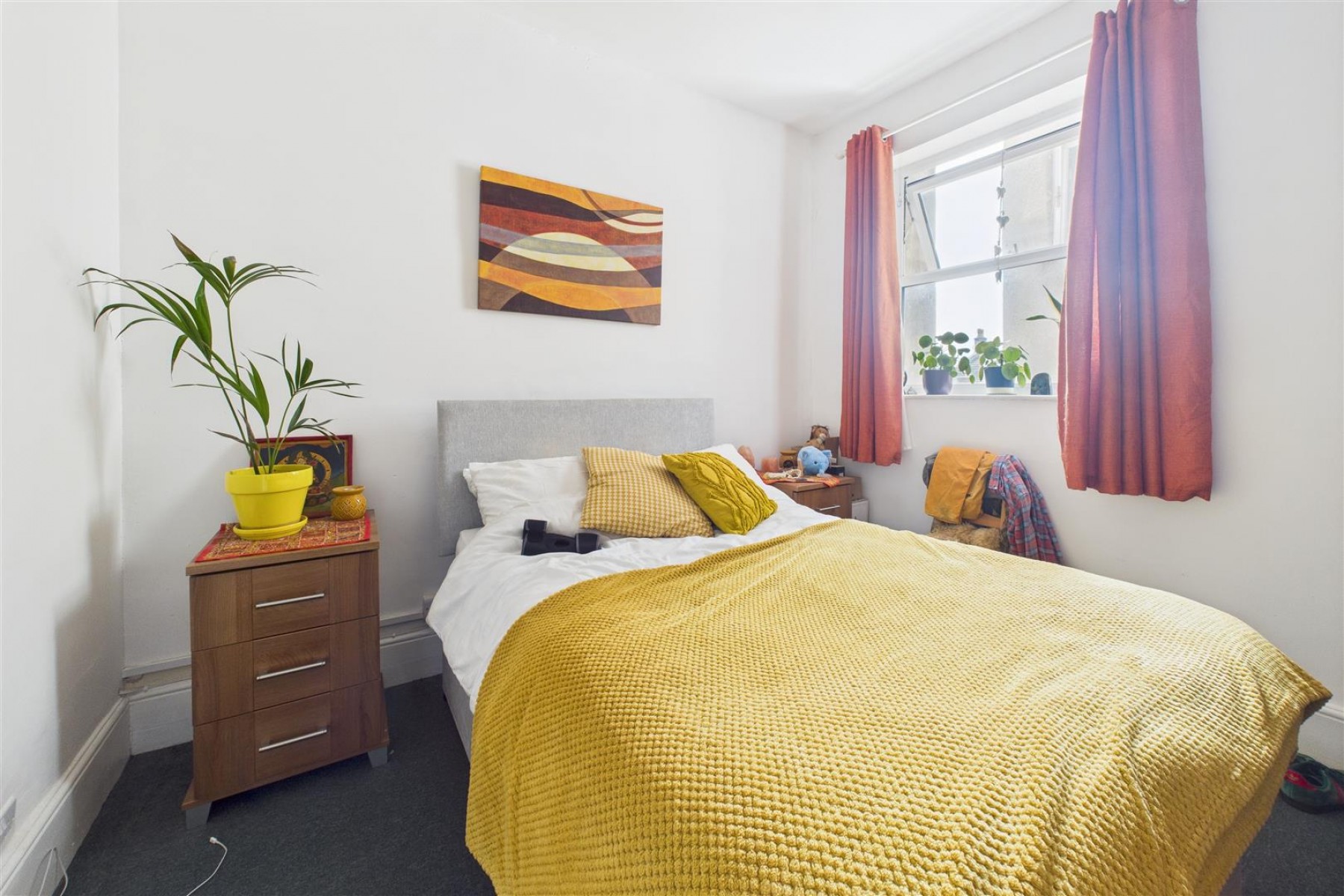 MIXED USE | 2 FLATS | WSM, 2 bedroom, Commercial - 34068481