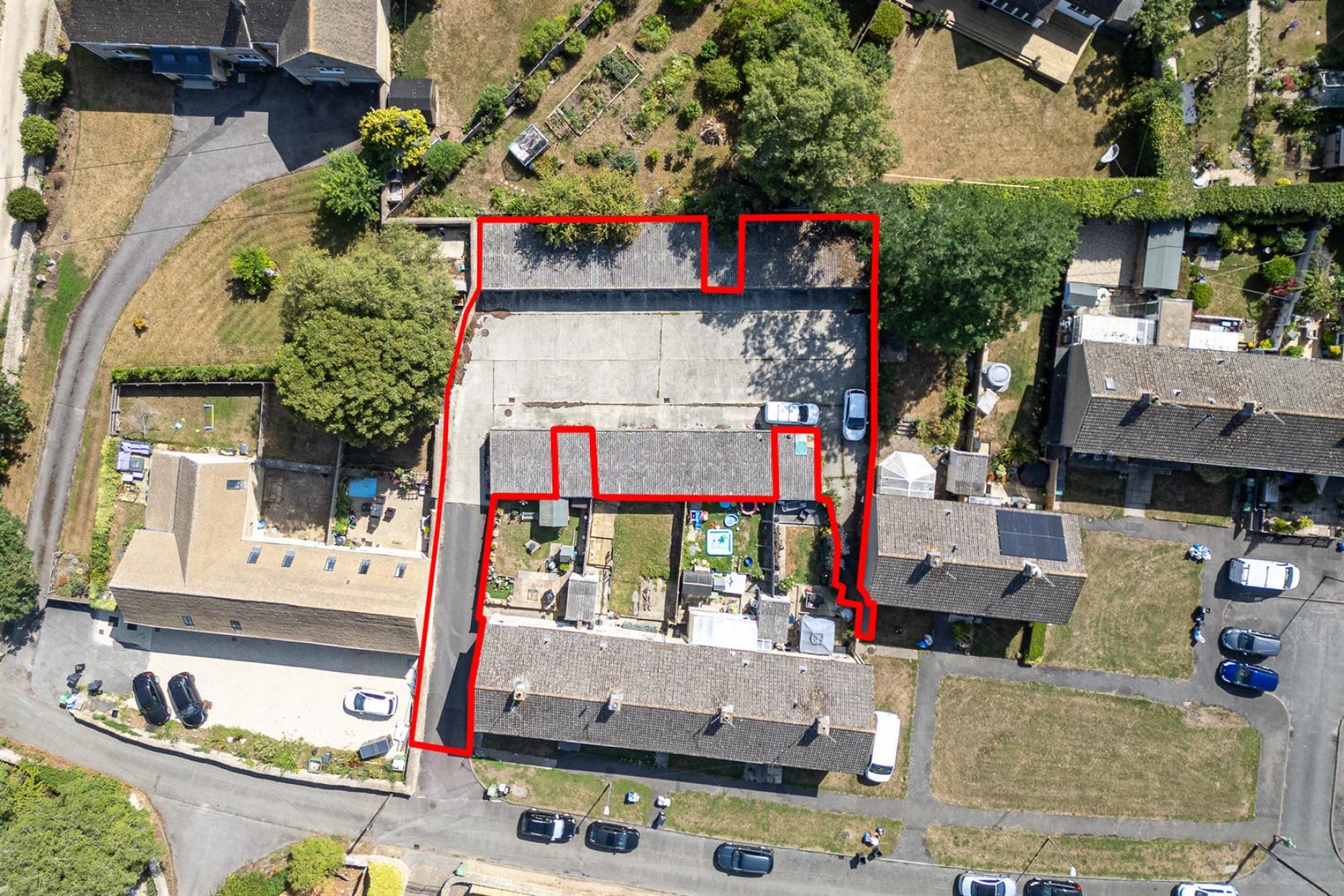 Images for 19 GARAGES | LARGE PLOT | CIRENCESTER
