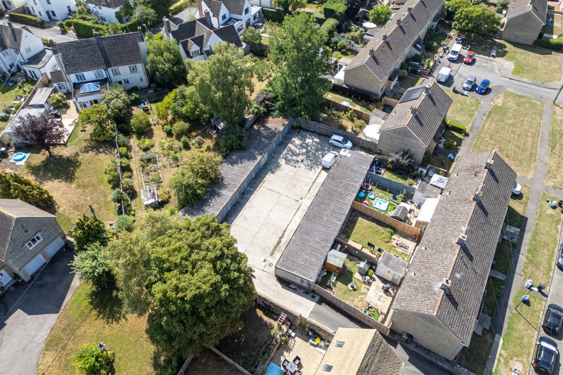 Images for 19 GARAGES | LARGE PLOT | CIRENCESTER