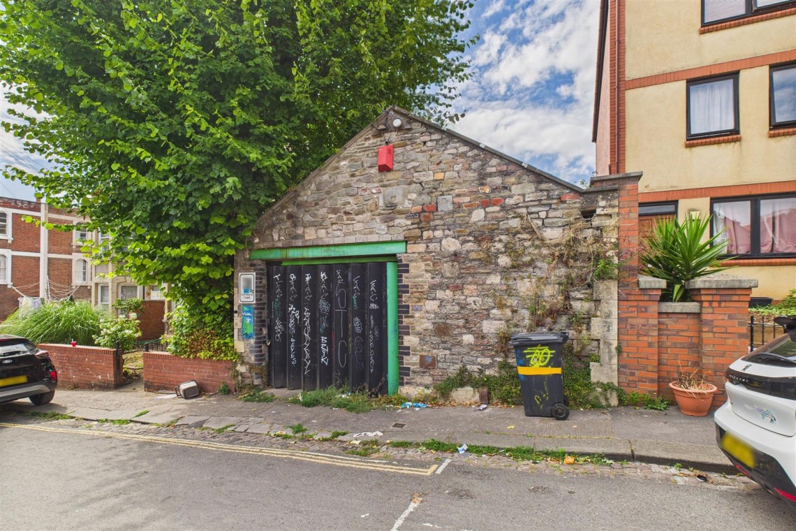 Images for 3 BED MEWS HOUSE | MONTPELIER