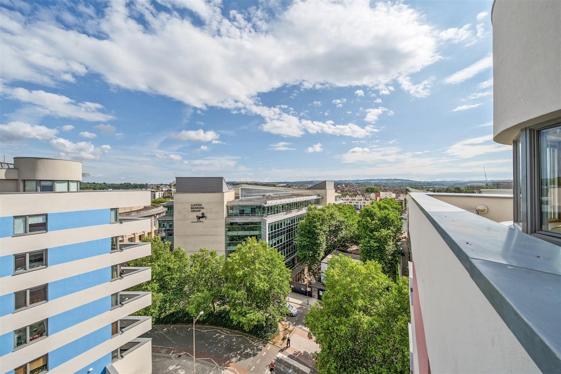 Images for Canons Way, Harbourside