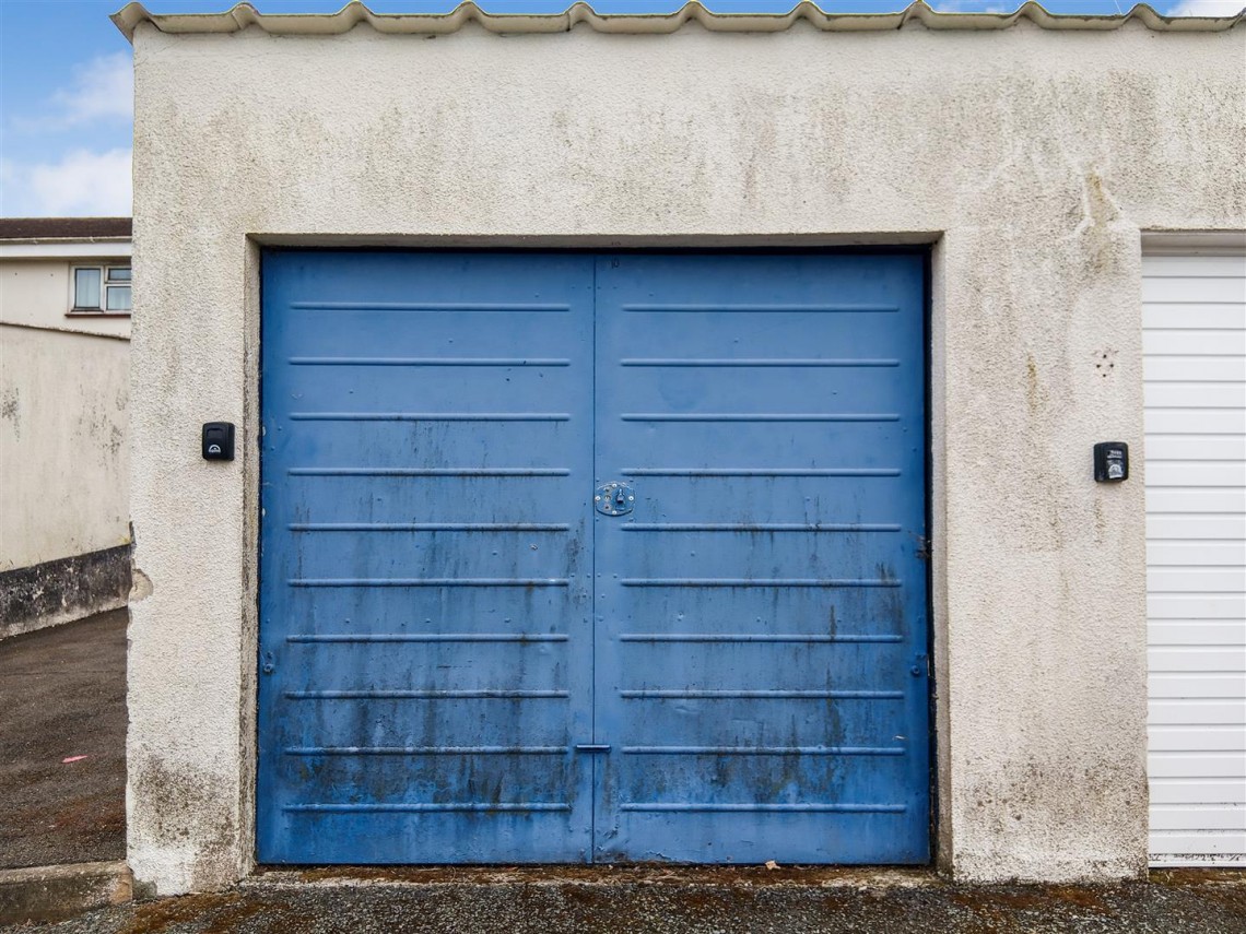 Images for 2 X GARAGES | DARTMOUTH