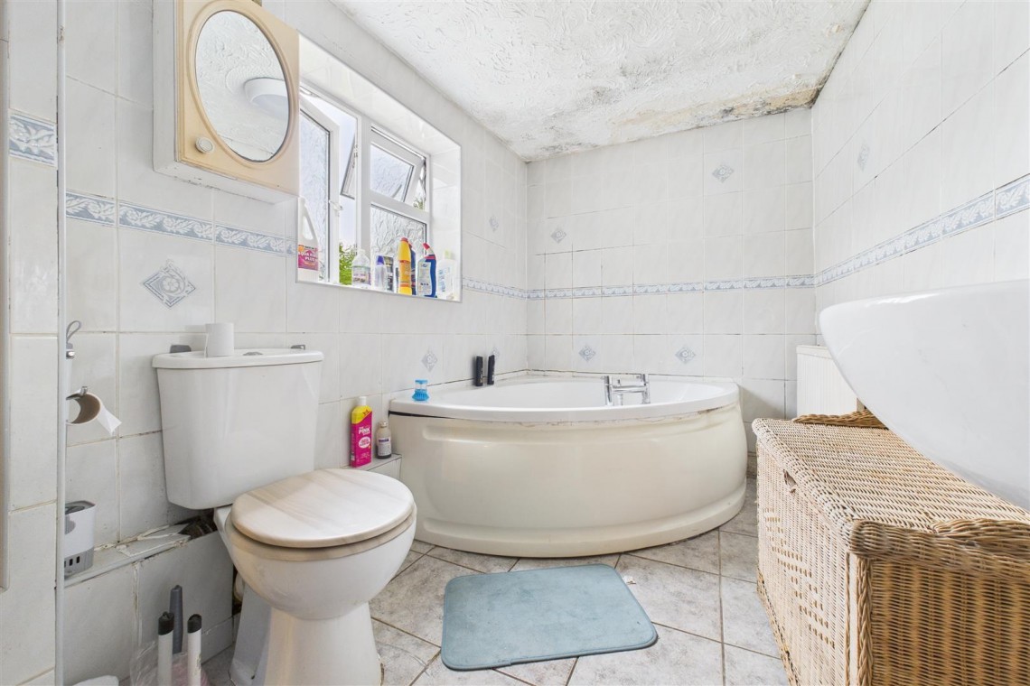 Images for PERIOD HOUSE | UPDATING | ST GEORGE