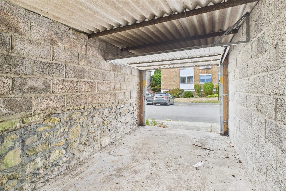 Images for SINGLE GARAGE | SNEYD PARK