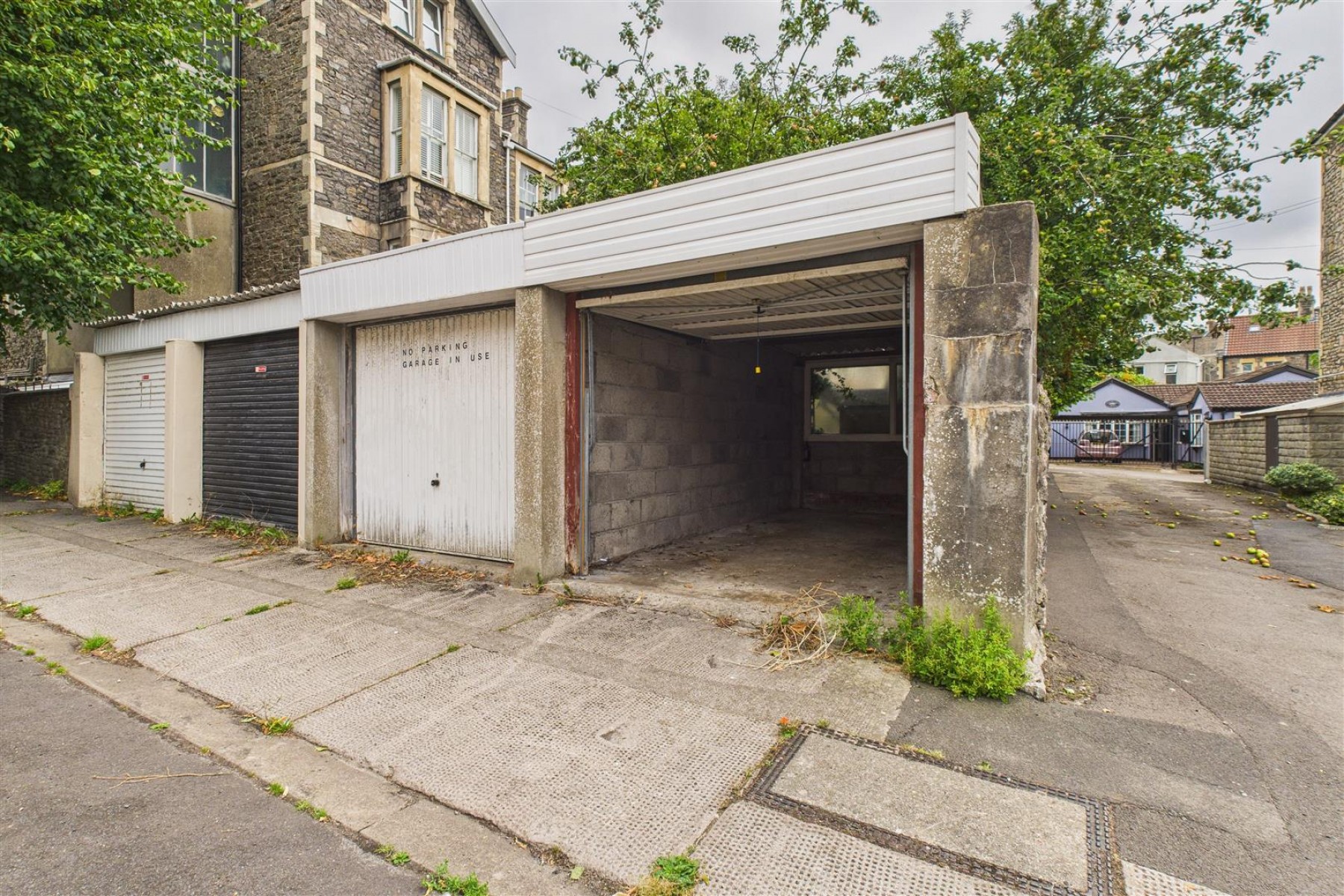 Images for SINGLE GARAGE | SNEYD PARK