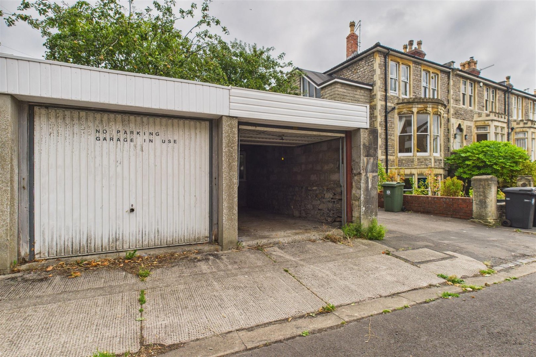 Images for SINGLE GARAGE | SNEYD PARK