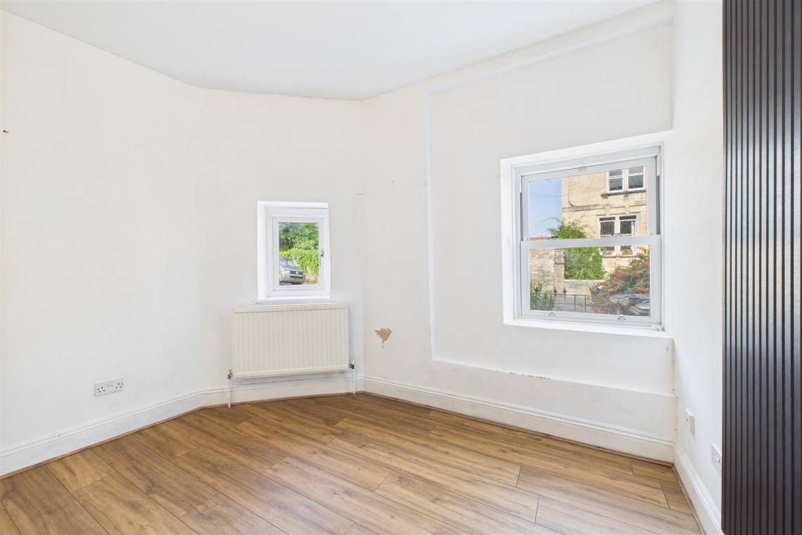 Images for GARDEN MAISONETTE | REDLAND