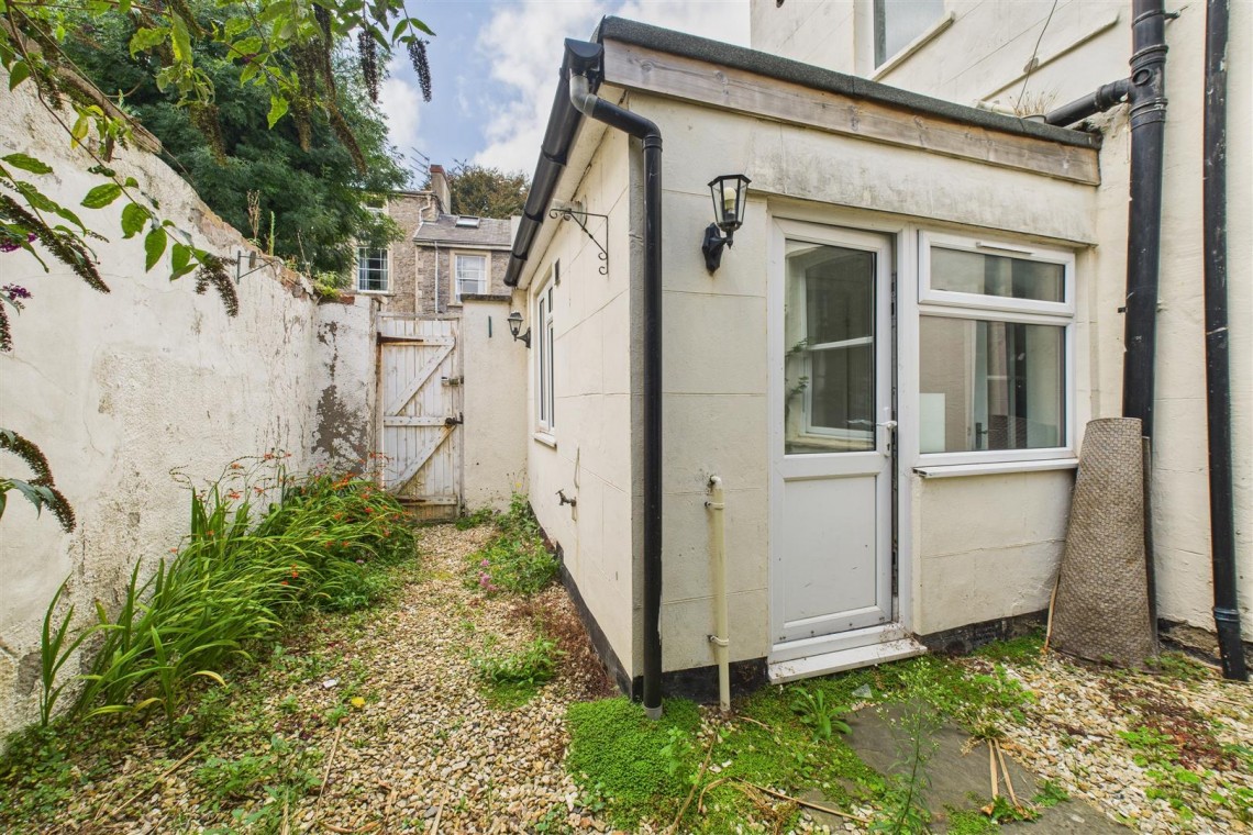 Images for GARDEN MAISONETTE | REDLAND