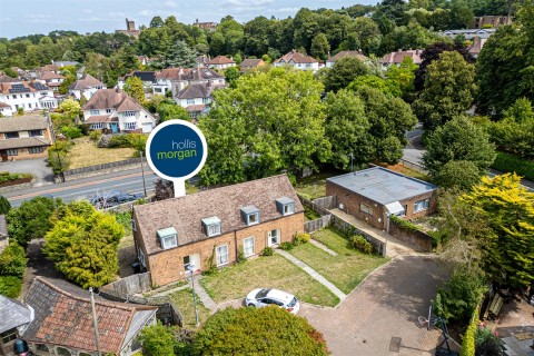 HOUSE WITH POTENTIAL | STOKE BISHOP