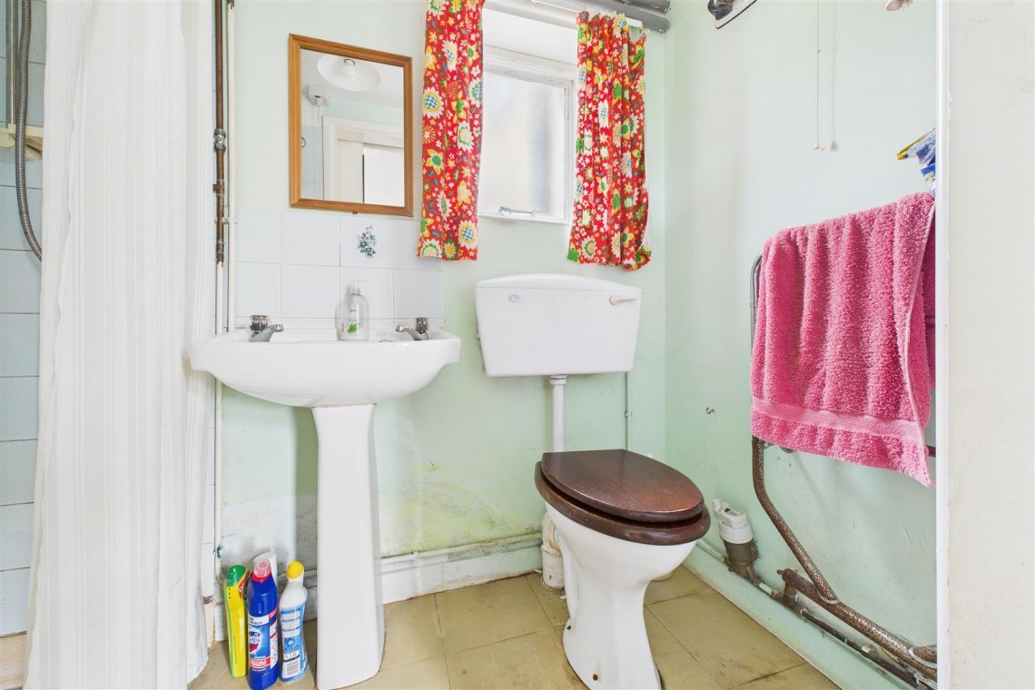 Images for HOUSE + PLOT | CLUTTON