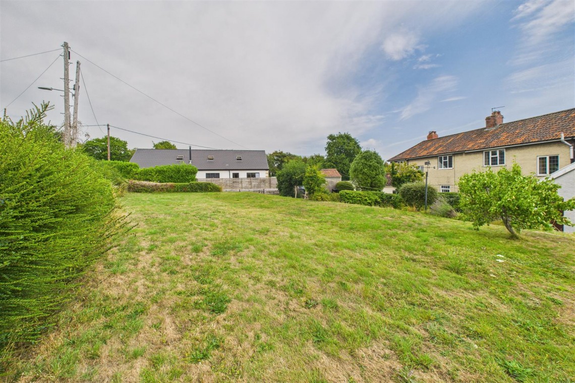 Images for HOUSE + PLOT | CLUTTON