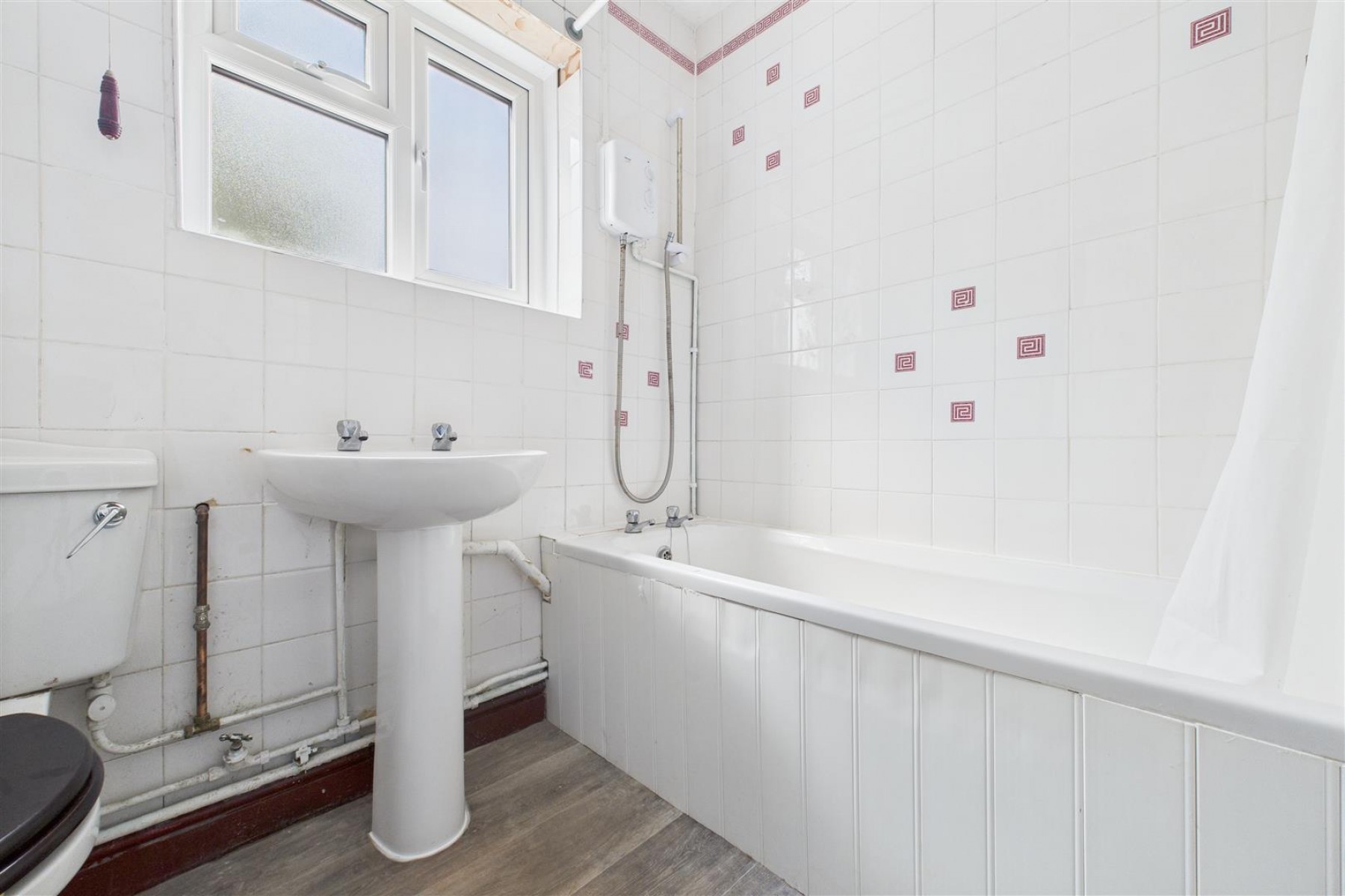 Images for GARDEN FLAT | WHITCHURCH